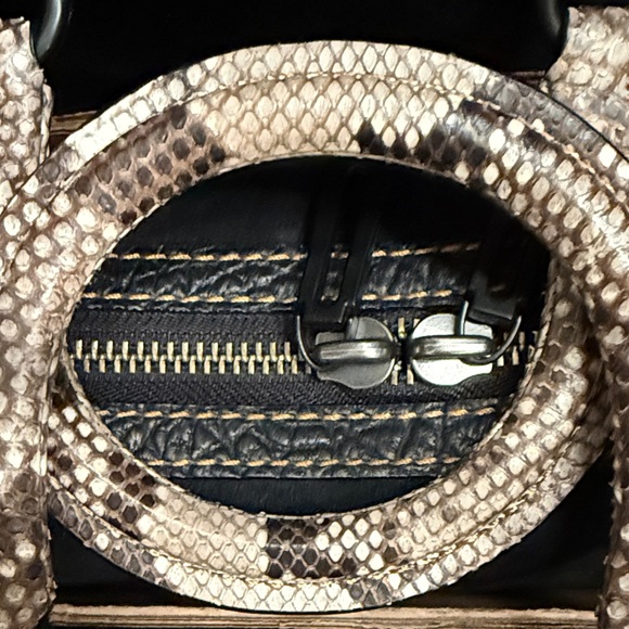 Coach Rogue 1st  (first) Generation All Black and Snakeskin handles lock and key - Picture 14 of 16